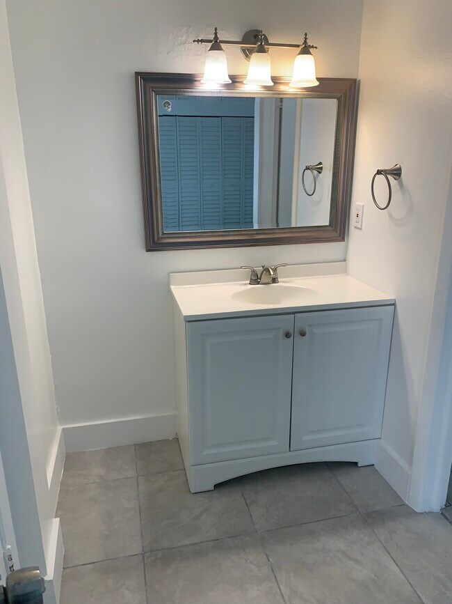 Photo - 19751 SW 114th Ave Unit Point South