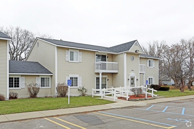 Gateway Apartments
