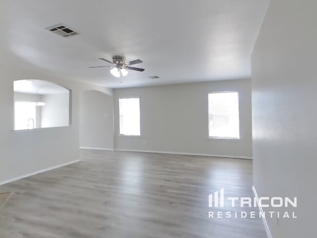 Photo - 228 Fall Creek Dr