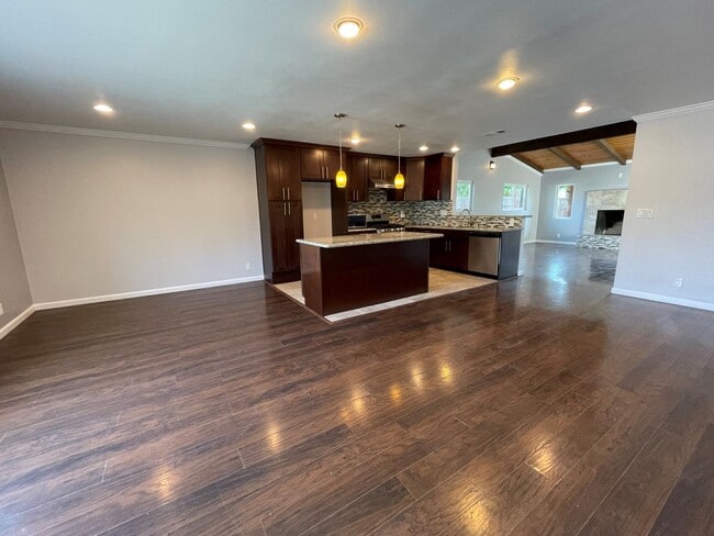 Photo - Charming Mira Mesa Home for Rent *$500.00 ...