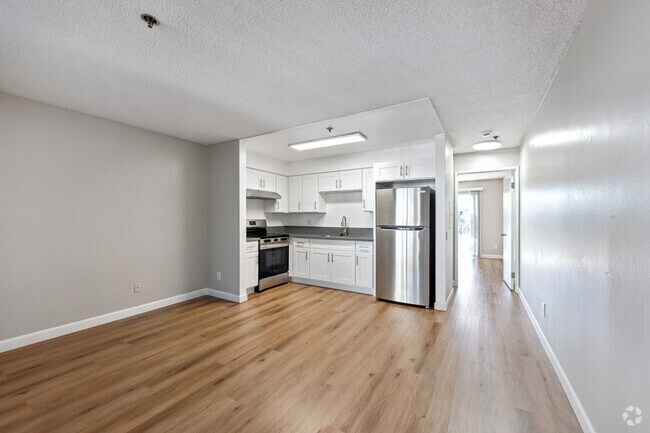 1 habitación, 1 baño, 520 pies cuadrados