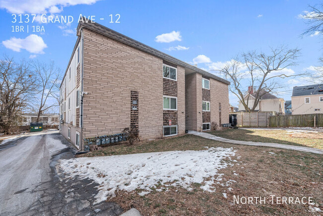 Building Photo - 3137 Grand Ave Unit 12 Rental