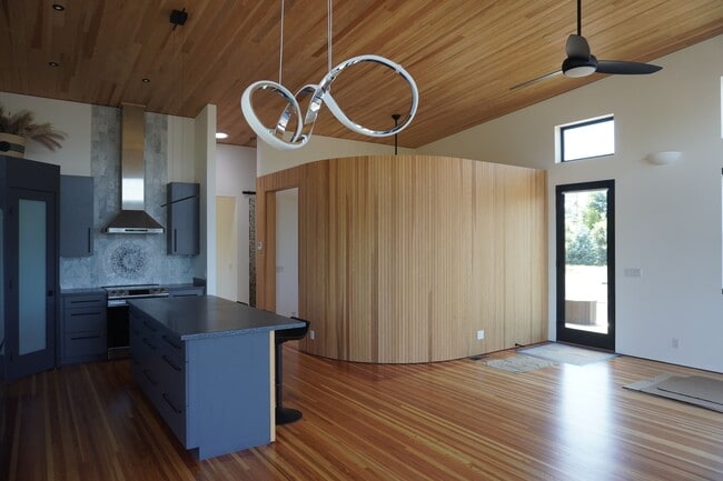 Photo - 4330 Parker Hill Rd