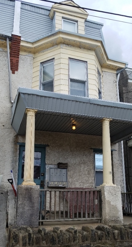 Photo - 19 W Abington Ave Apartment