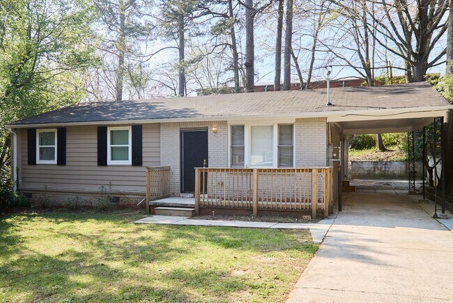 Building Photo - Bright & Spacious 3BR Home in Carroll Heights