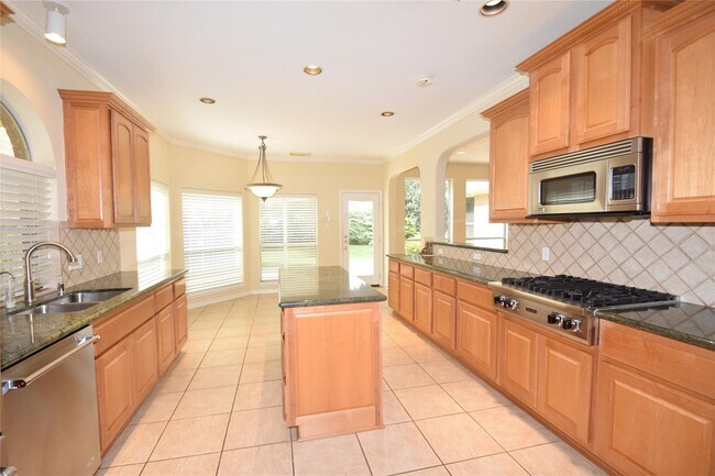 Photo - 5011 Quiet Falls Ct