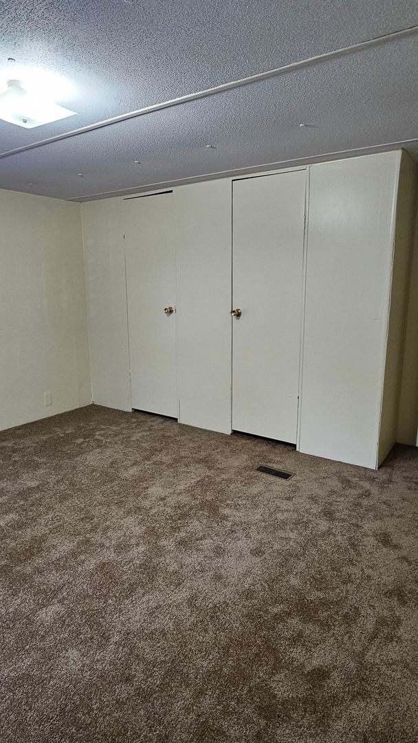Photo - mobile home conveniently located