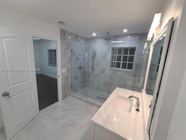 Photo - 14351 SW 133rd Ct