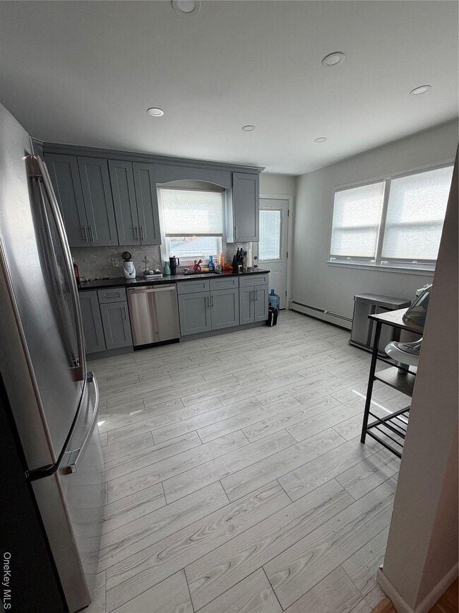 Photo - 12 Bryn Mawr Pl Unit 2