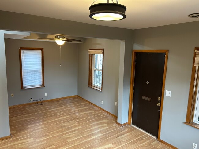 Photo - 5406 N Lovejoy Ave Unidad 5406 Lovejoy