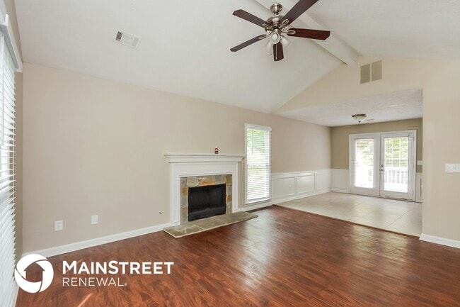Photo - 1062 Plantation Blvd SE
