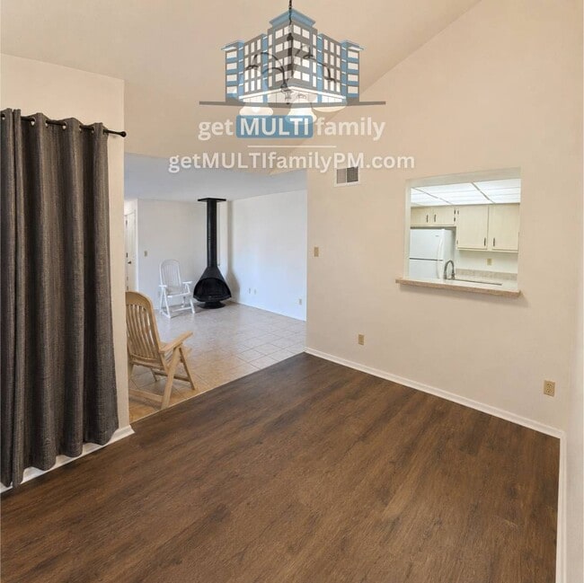 Photo - 903 S Casitas Dr Unit D
