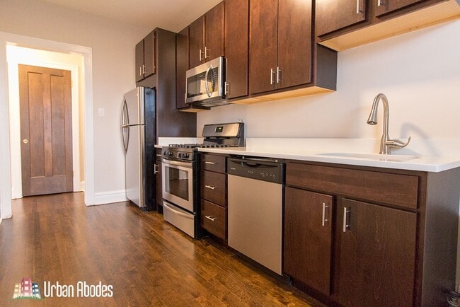 Photo - 5310 N Ashland Ave Unidad 3X