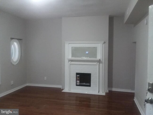 Photo - 2012 Mt Royal Terrace Unit 3