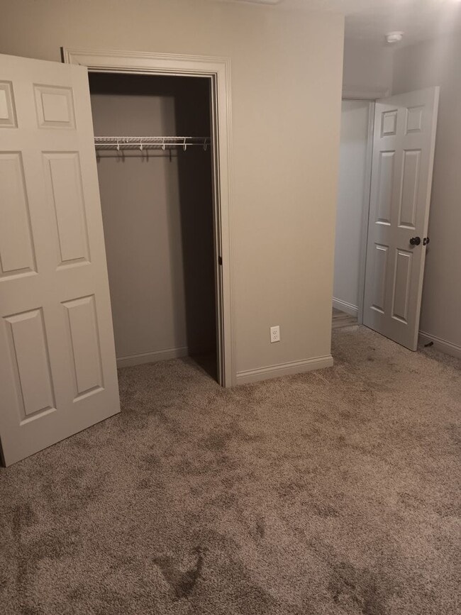 Photo - N 3rd Unit 2