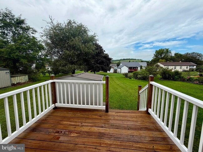 Photo - 296 Verdier St
