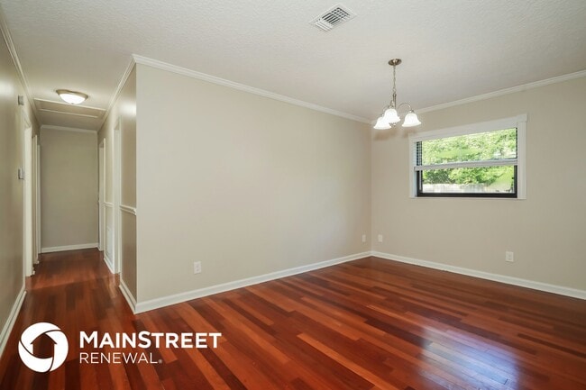 Photo - 1706 Grove Park Dr