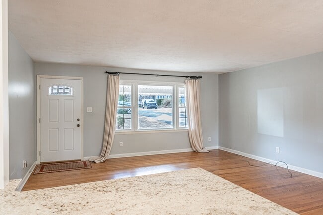 Photo - 160 W Delaware Ave