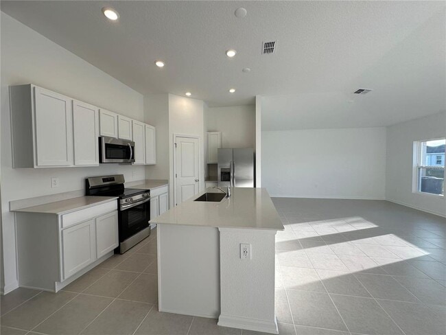 Photo - 1456 Loxley Trl