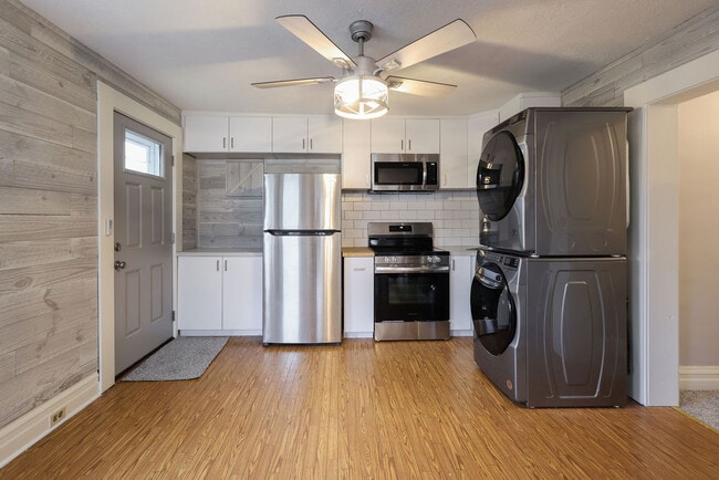 Photo - 226 Bluff St Unit 1/2