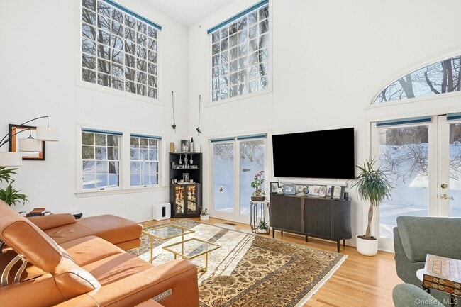 Photo - 14 Wyndham Close