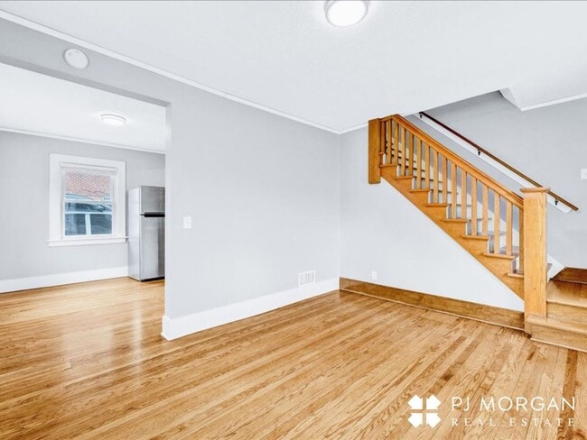 Photo - 802-804 Unit 802