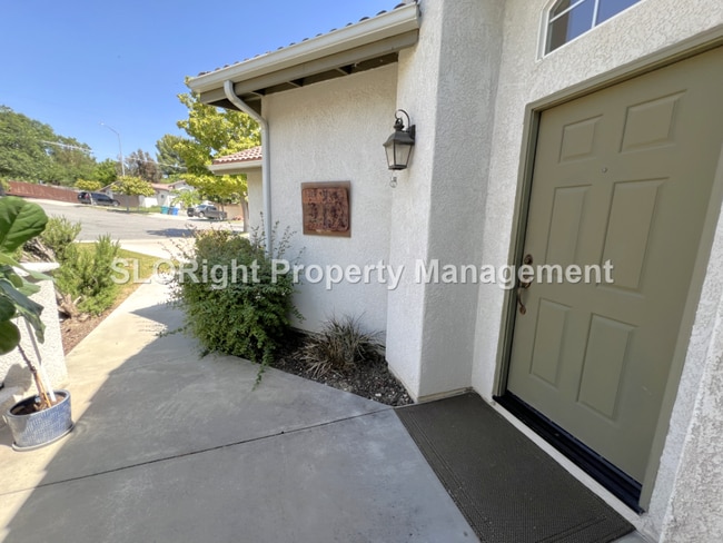 Photo - AVAILABLE AUGUST - Gorgeous 3 Bedroom Paso Robles Home
