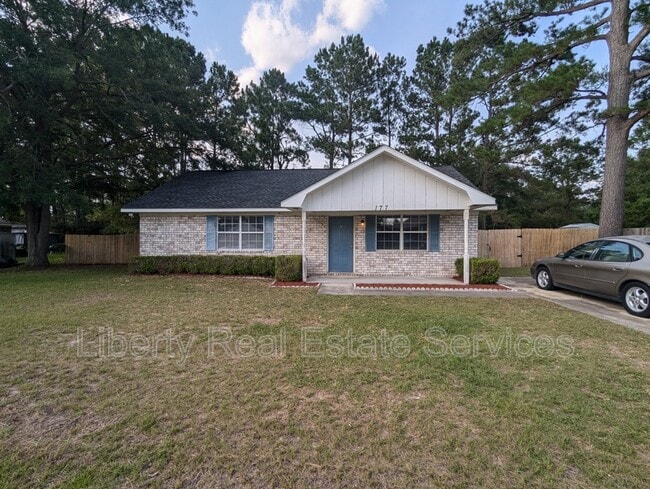 Building Photo - 177 Sheila Dr Rental