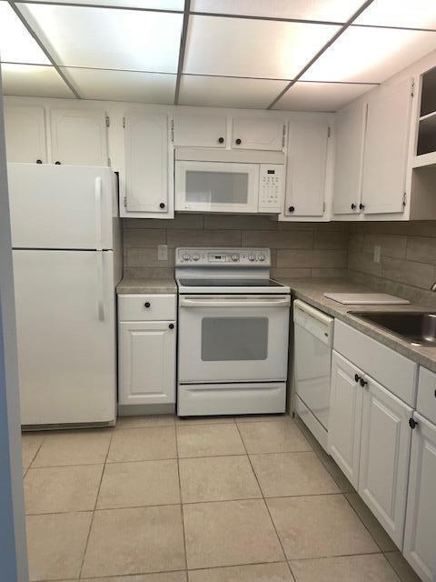 Building Photo - 347 Flanders Dr Unit H