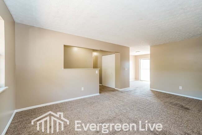 Photo - 15 Kanpur Pl