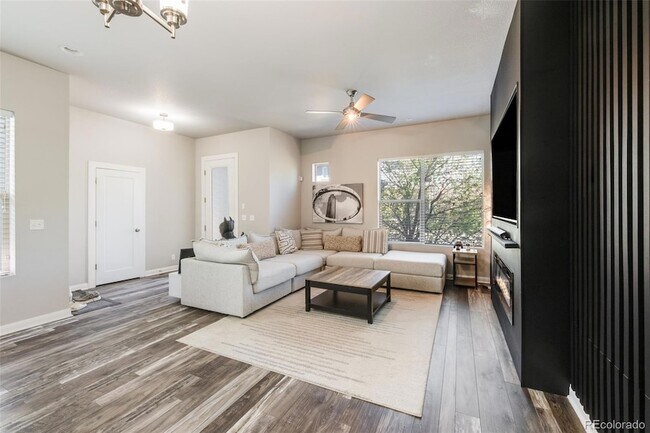 Photo - 1400 W 66th Pl