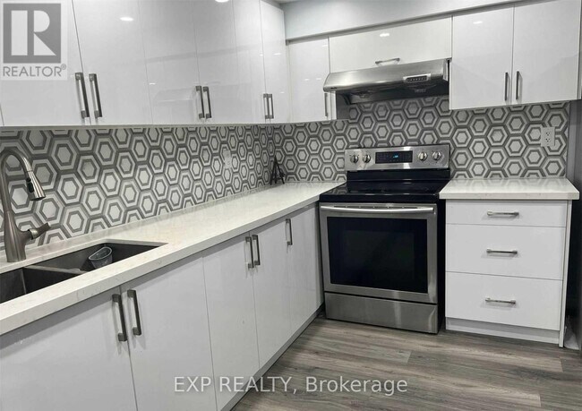 Photo - 2054 Kingsridge Dr