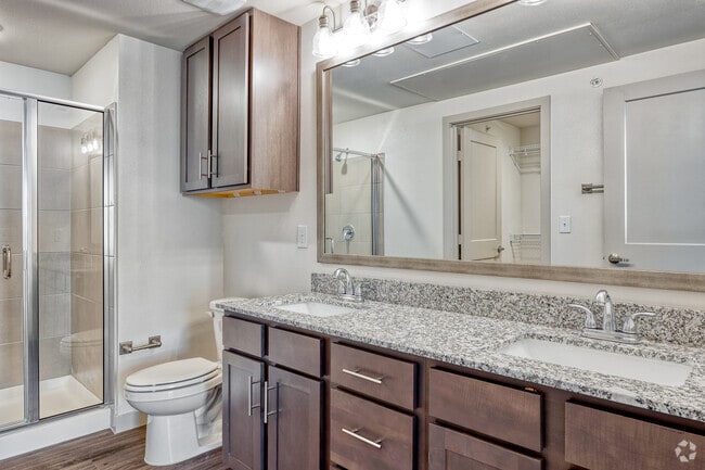 2HAB, 2BA - 1,170 ft² - Ryze at Sunfield