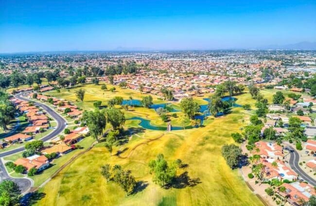 Photo - 810 Leisure World