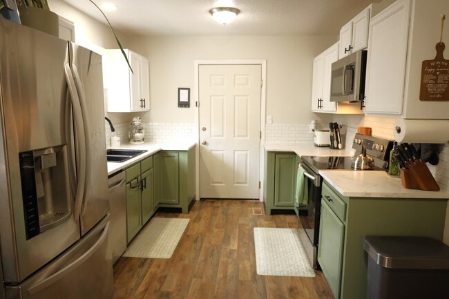 Photo - 1732 Challis Dr