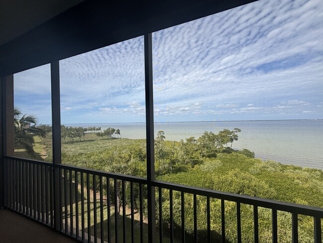 Photo - 87 Vivante Blvd