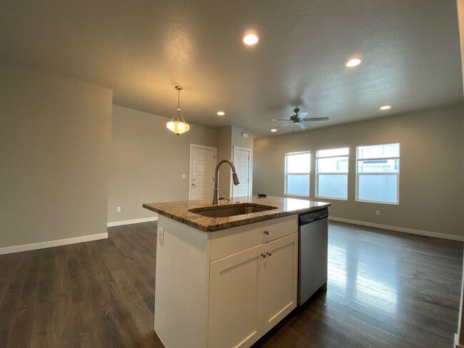 Photo - Newer Townhome