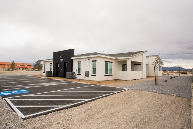 Photo - 1140 Sixshooter Ave