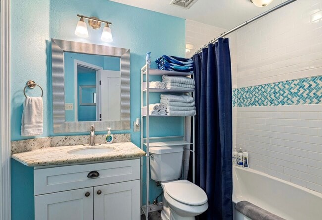 Photo - 9520 Seawall Blvd Unidad 152