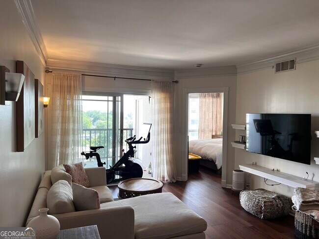 Photo - 275 13th St NE Unidad APT 1109