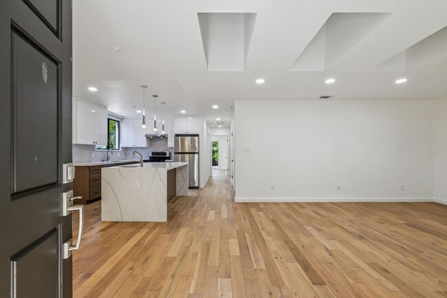 Photo - Modern Remodeled Menlo Park Home with Designer Kitchen and Private Yard