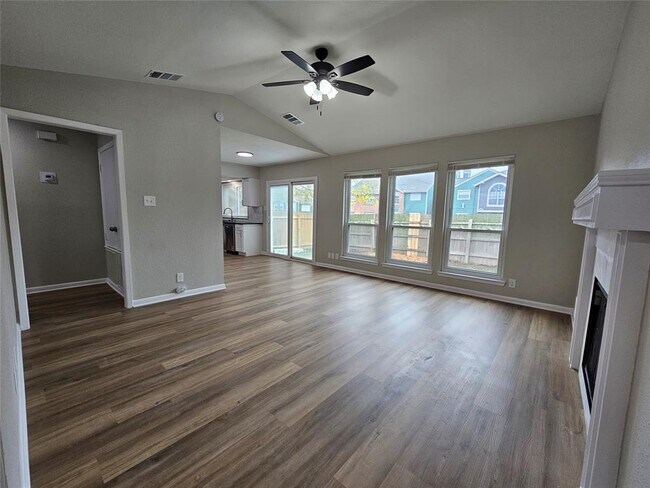 Photo - 1416 Hyridge Cir