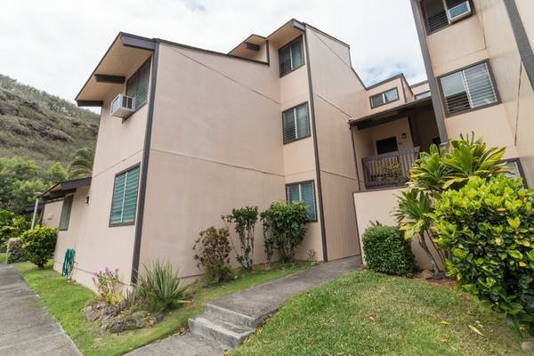Building Photo - PEACEFUL SERENITY IN CHATEAU NEWTOWN AIEA 2BR/1.5BA/1PKG TOWNHOUSE (AIEA)