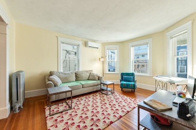 Photo - 21 Ericsson St Unit 2