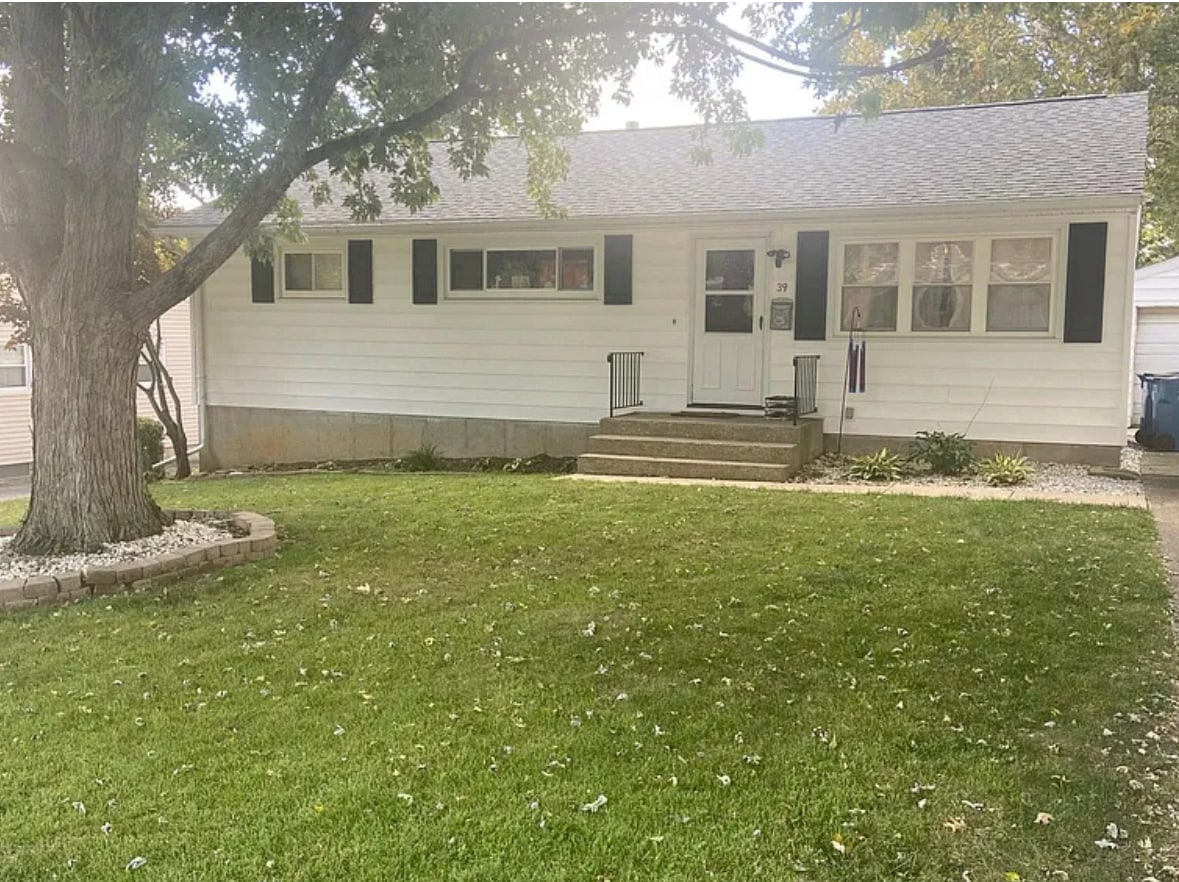 Photo - 39 Bob O Link Dr