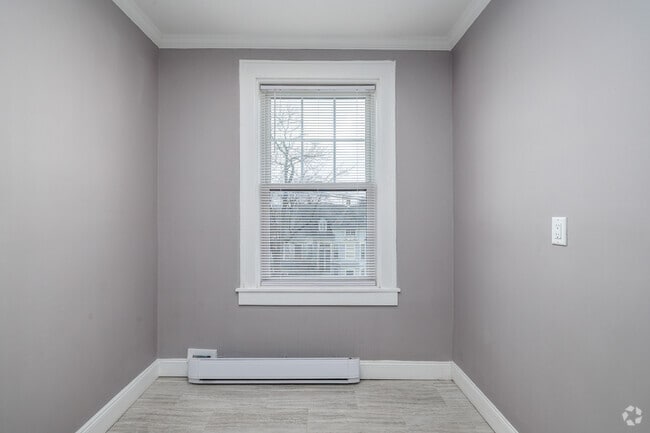 1 habitación, 1 baño - 800 pies cuadrados - Comedor - Commodore Apartments