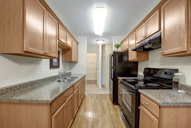 Photo - Wyndham Crossing