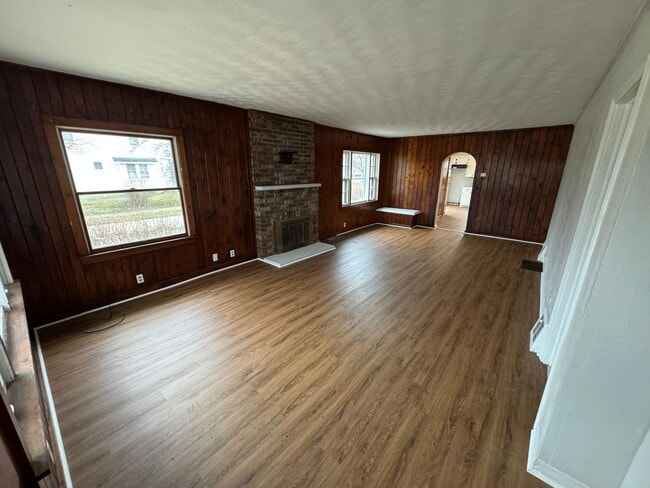 Photo - Newly renovated Tulip street