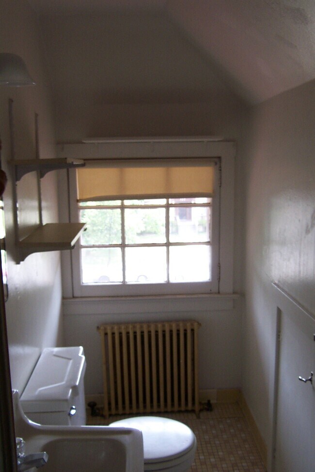 Photo - 732 S Forest Ave