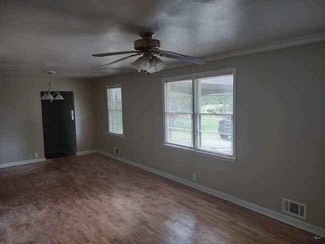 Photo - 6422 Gibson Rd